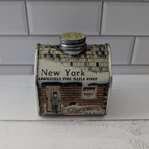 Vintage 1984 New York Absolutely Pure Maple Syrup Cabin Shaped Tin w/ screw top